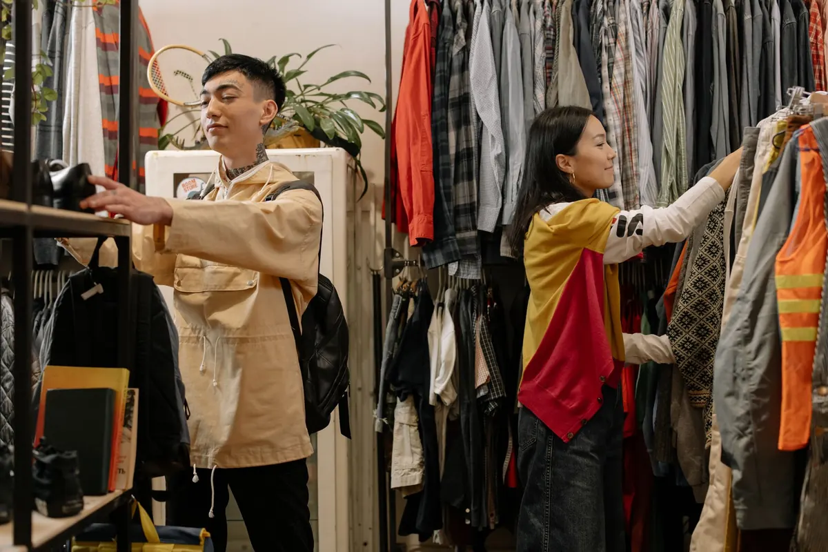 Elmwood Fashion Resale vs. New: What to Check Before You Buy